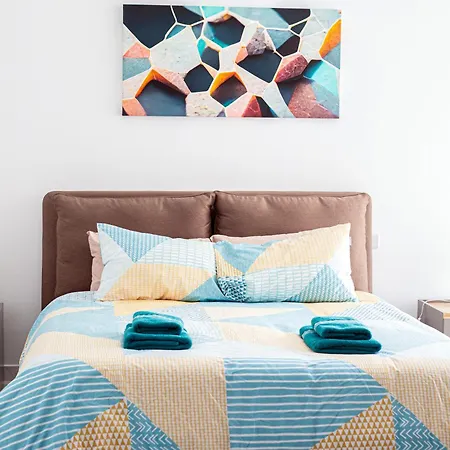 Modern Hennessy Saint Julian's