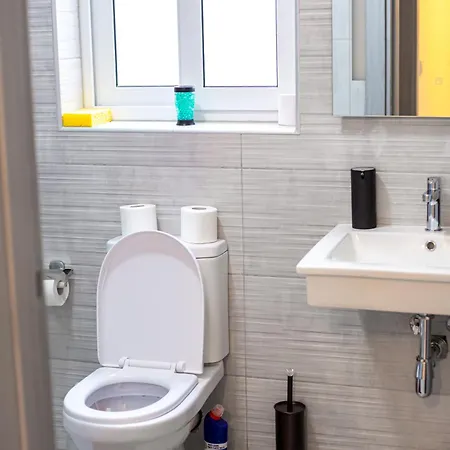 Modern Hennessy * Saint Julian's