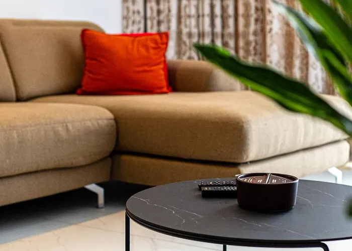 Modern Hennessy * Saint Julian's