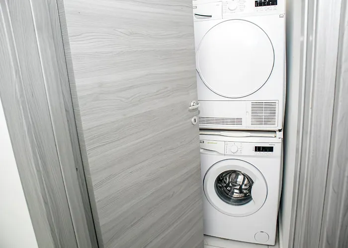 Modern Hennessy Saint Julian's