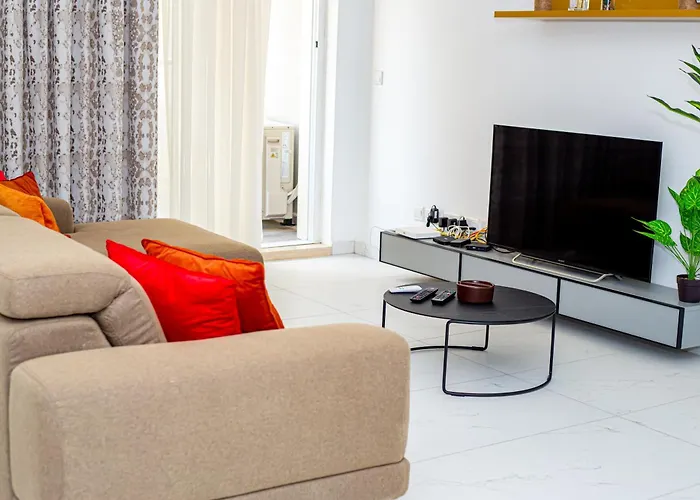 Modern Hennessy * Saint Julian's